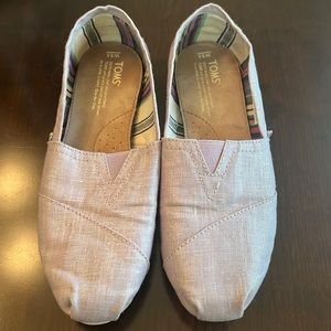 Toms 8.5 lavender with metallic shine
